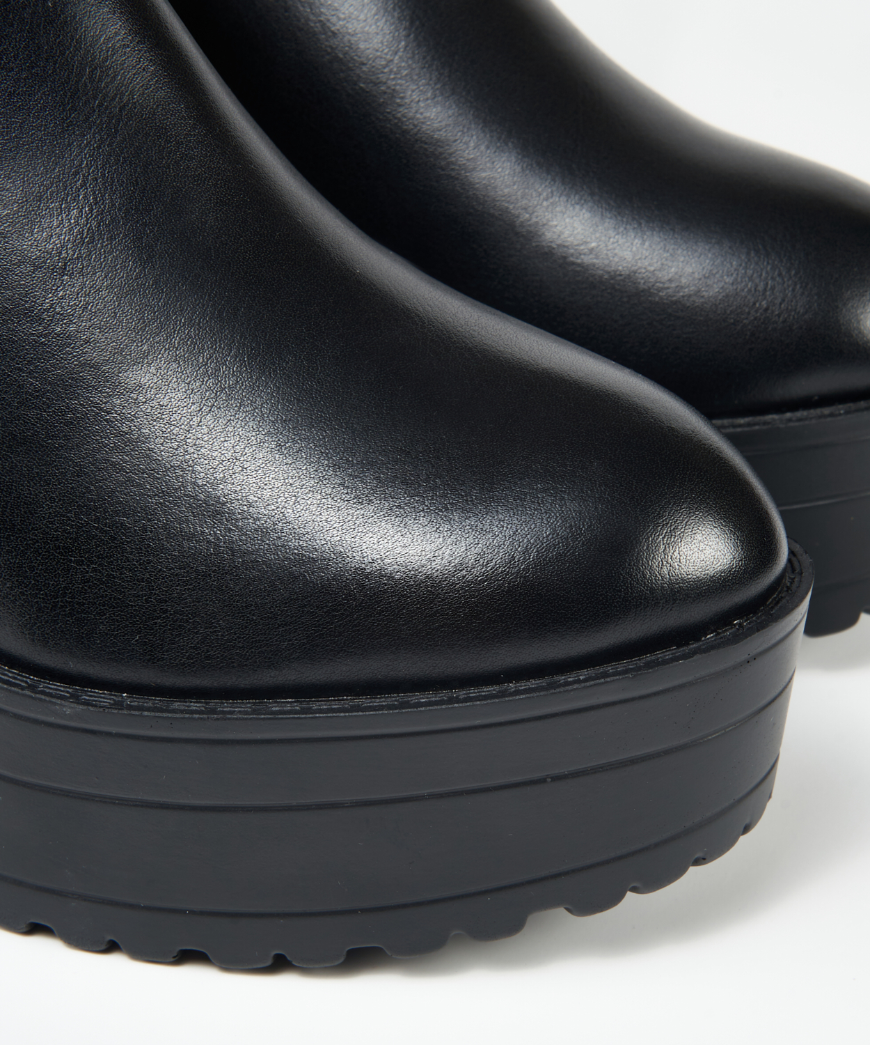 Botines plataforma chelsea image number null